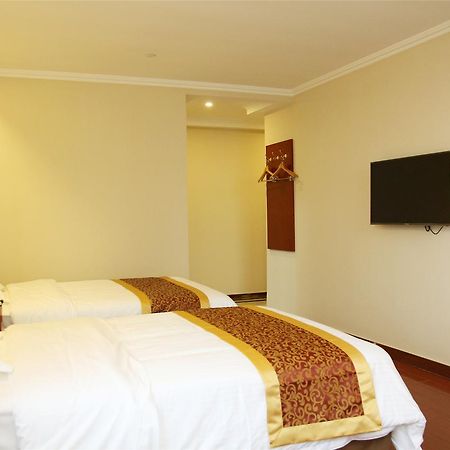 Greentree Inn Huai'An Bus Station Golden Eagle Xinya Huaihai Road Business Hotel Luaran gambar