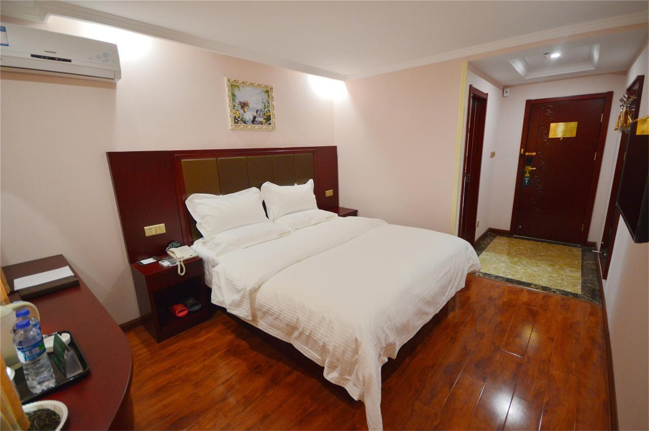 Greentree Inn Huai'An Bus Station Golden Eagle Xinya Huaihai Road Business Hotel Luaran gambar
